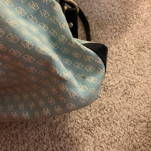 🔥 Dooney & Bourke purse - Picture 4 of 8